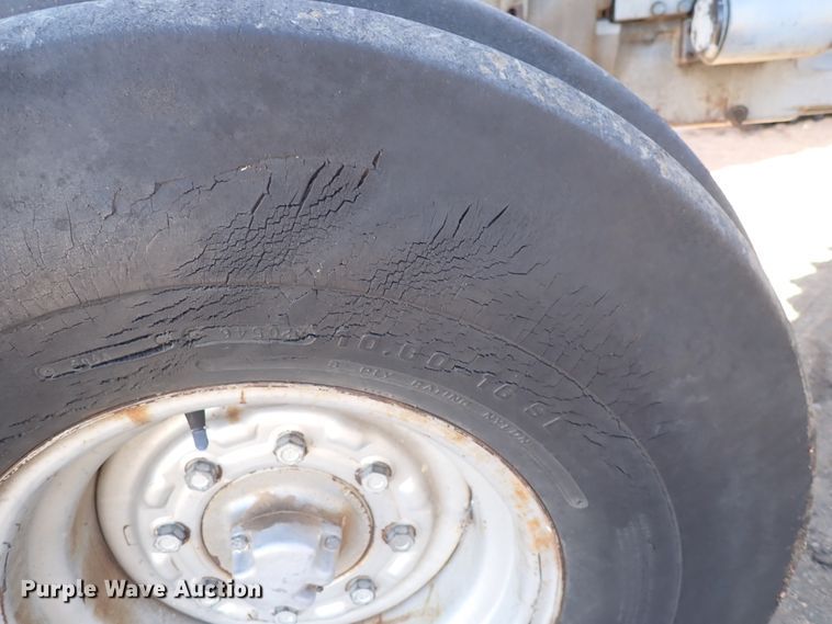 image for item DJ0116 Massey-Ferguson 1155  tractor