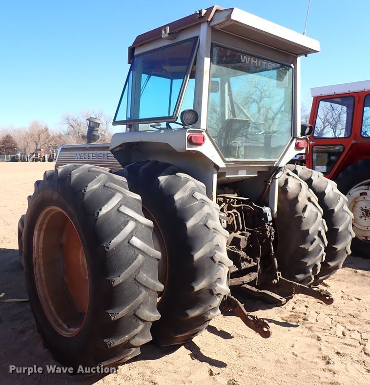 image for item DJ0117 White 2-150 Field Boss  tractor
