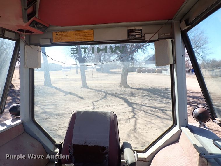 image for item DJ0117 White 2-150 Field Boss  tractor