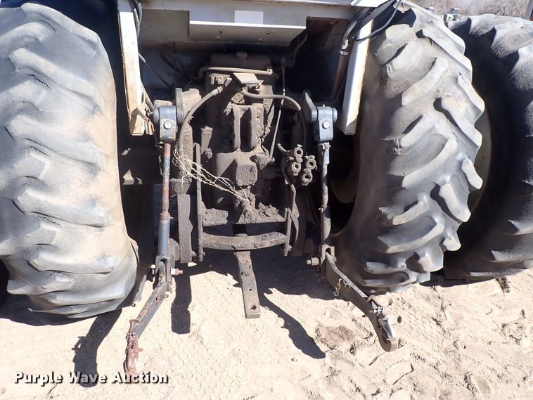 image for item DJ0117 White 2-150 Field Boss  tractor