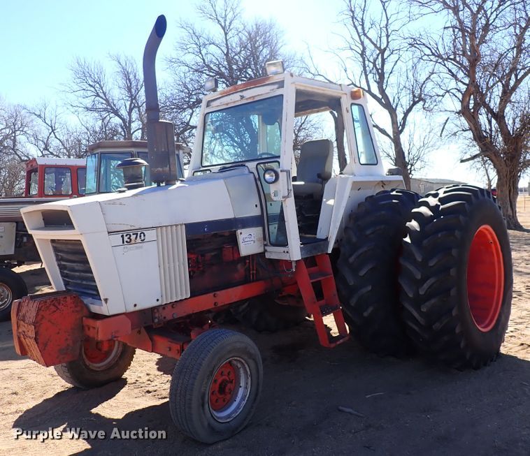 image for item DJ0118 Case 1370  tractor