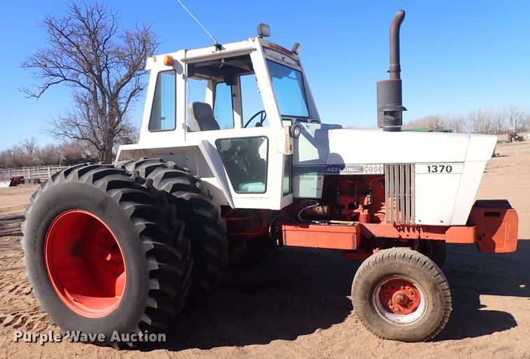 image for item DJ0118 Case 1370  tractor