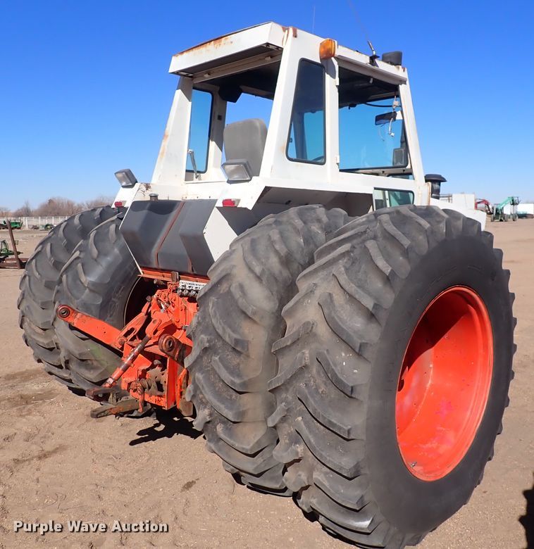 image for item DJ0118 Case 1370  tractor
