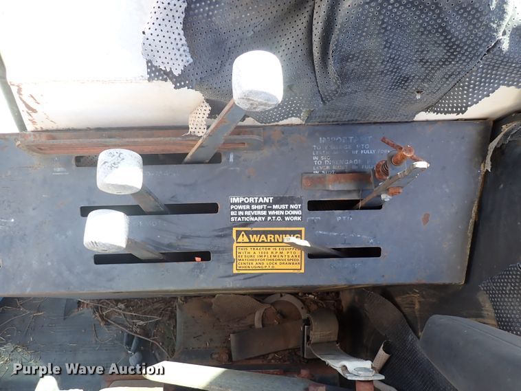 image for item DJ0118 Case 1370  tractor