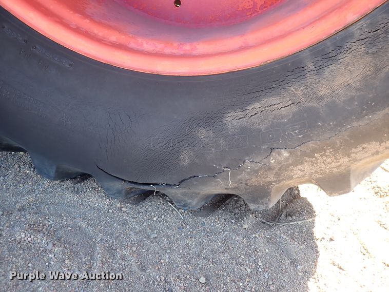 image for item DJ0118 Case 1370  tractor