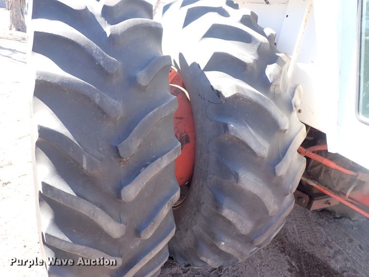 image for item DJ0118 Case 1370  tractor