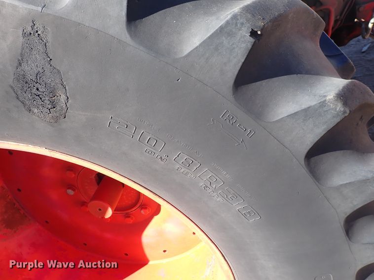 image for item DJ0118 Case 1370  tractor