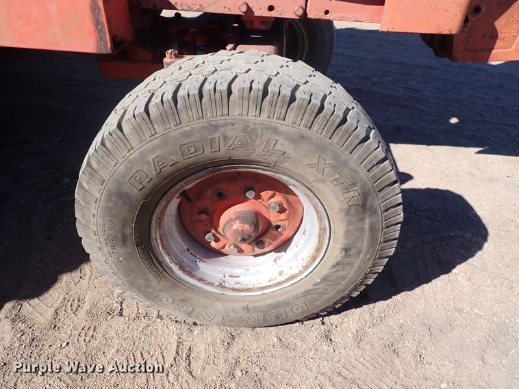 image for item DJ0118 Case 1370  tractor