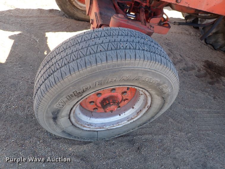 image for item DJ0118 Case 1370  tractor