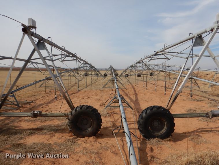 image for item DJ0377 Valley 4271 center pivot