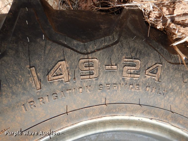 image for item DJ0377 Valley 4271 center pivot