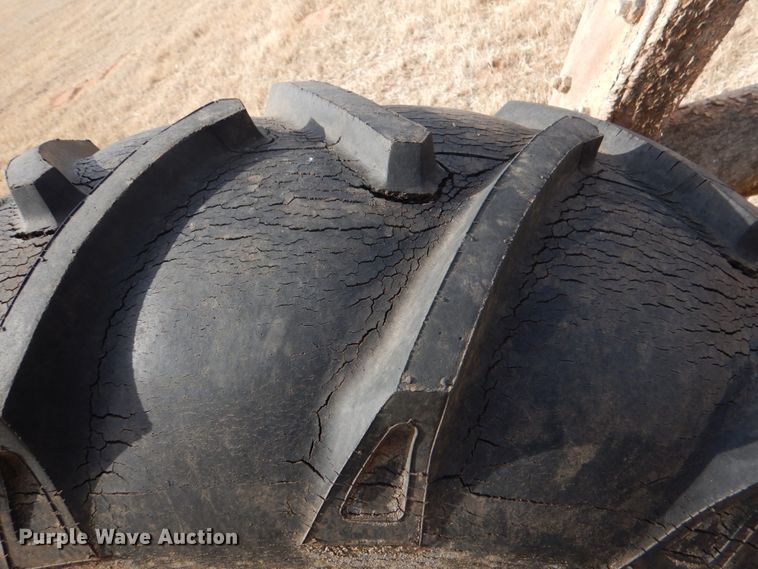 image for item DJ0377 Valley 4271 center pivot