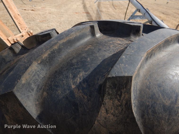 image for item DJ0377 Valley 4271 center pivot