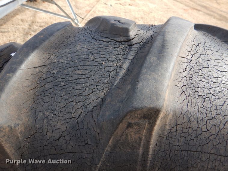 image for item DJ0377 Valley 4271 center pivot