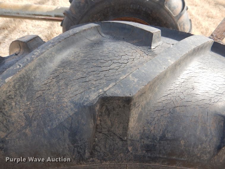 image for item DJ0377 Valley 4271 center pivot