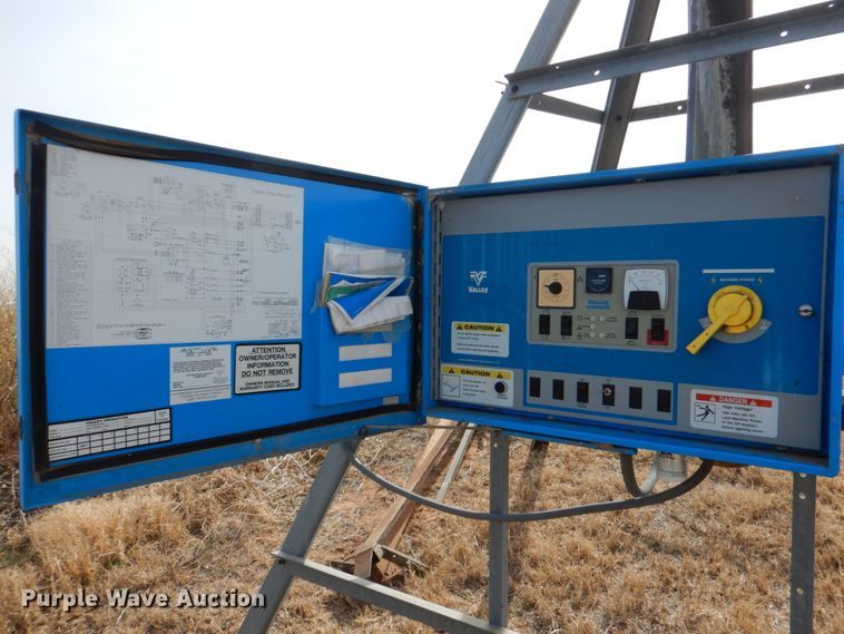 image for item DJ0377 Valley 4271 center pivot