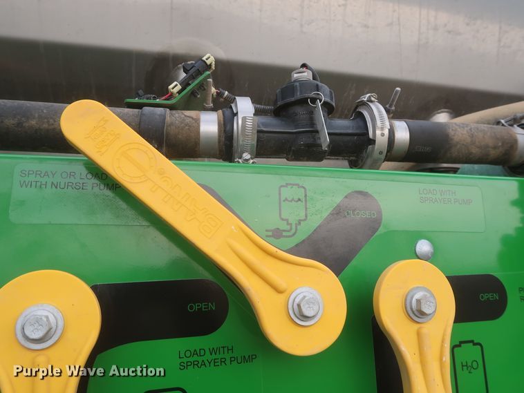 image for item DJ2310 2015 John Deere R4030  sprayer