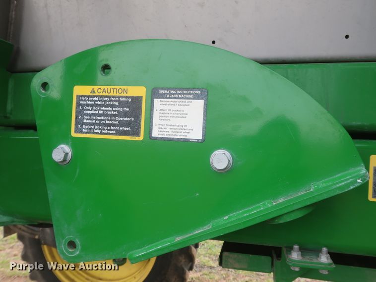 image for item DJ2310 2015 John Deere R4030  sprayer