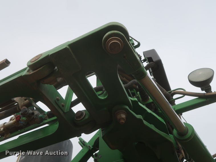 image for item DJ2310 2015 John Deere R4030  sprayer