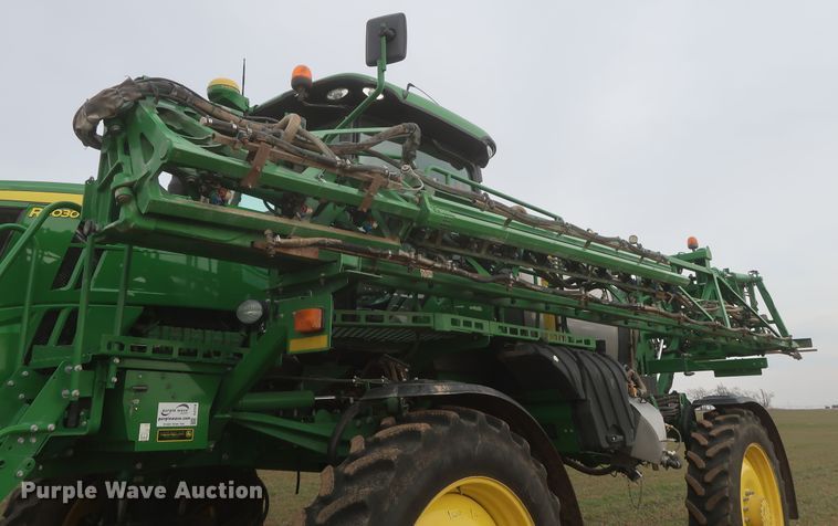 image for item DJ2310 2015 John Deere R4030  sprayer