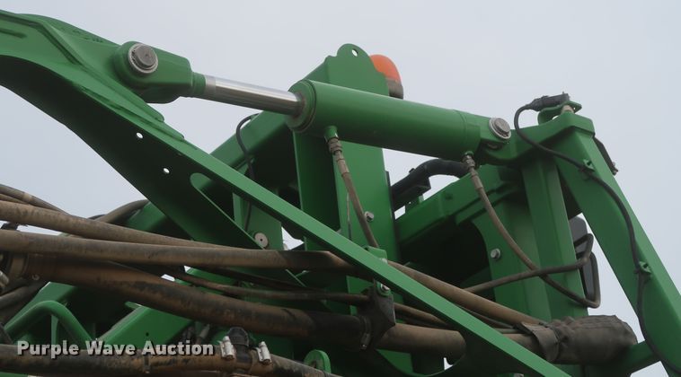 image for item DJ2310 2015 John Deere R4030  sprayer