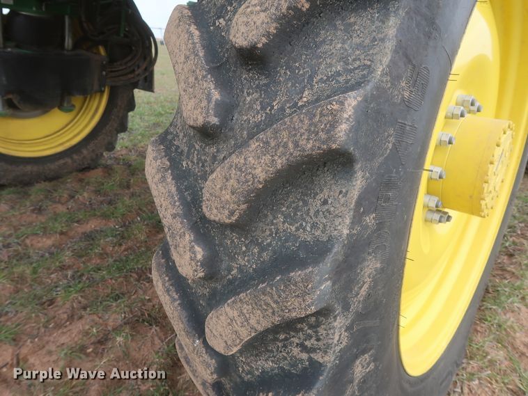 image for item DJ2310 2015 John Deere R4030  sprayer