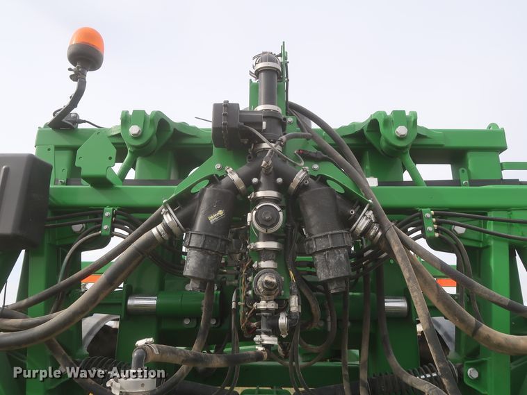 image for item DJ2310 2015 John Deere R4030  sprayer