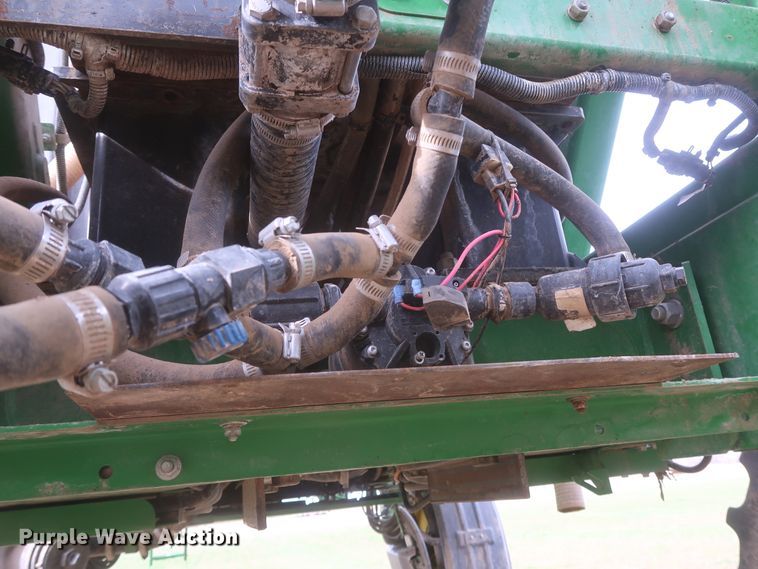 image for item DJ2310 2015 John Deere R4030  sprayer