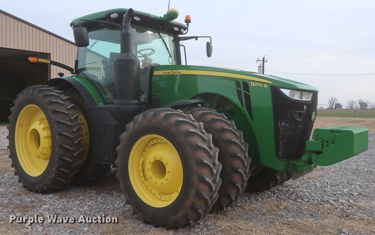 image for item DJ2311 2015 John Deere 8370R  MFWD tractor
