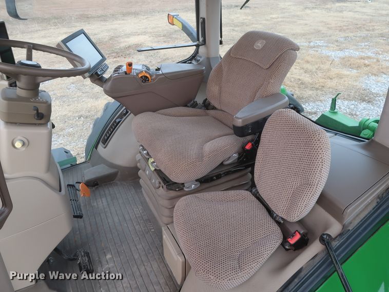 image for item DJ2311 2015 John Deere 8370R  MFWD tractor