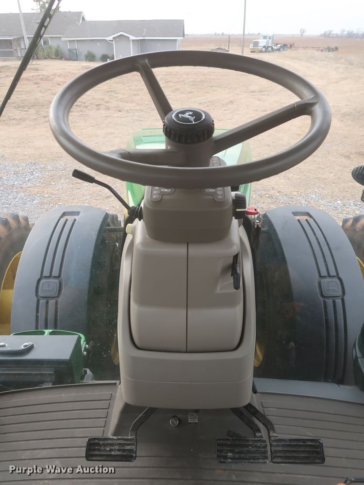 image for item DJ2311 2015 John Deere 8370R  MFWD tractor