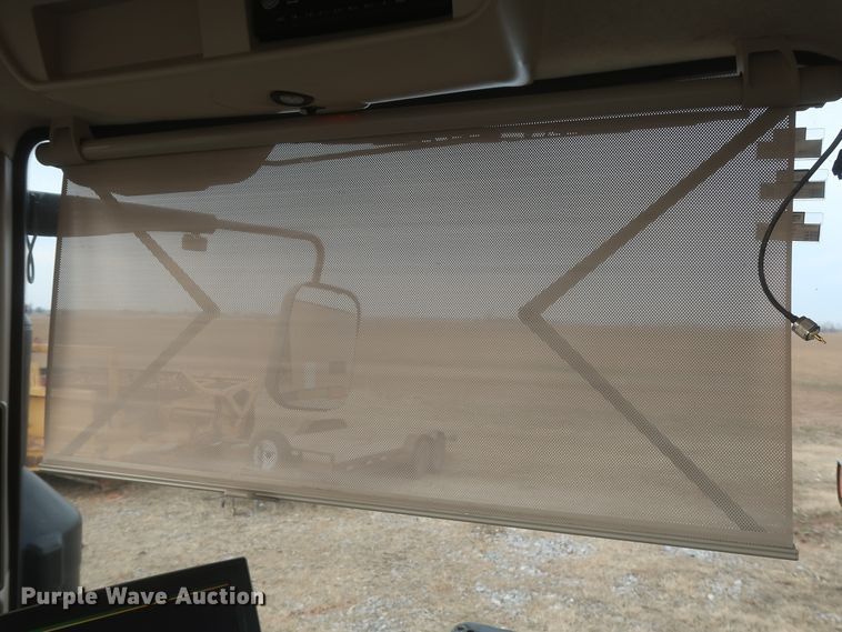 image for item DJ2311 2015 John Deere 8370R  MFWD tractor