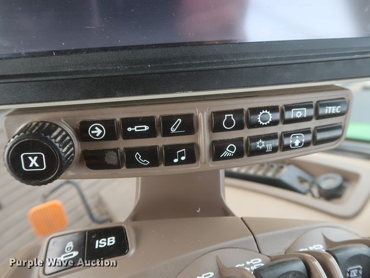 image for item DJ2311 2015 John Deere 8370R  MFWD tractor