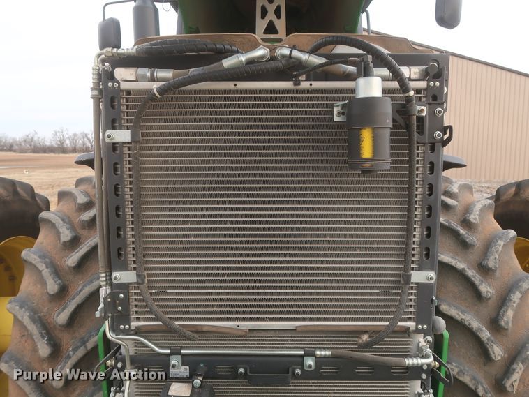 image for item DJ2311 2015 John Deere 8370R  MFWD tractor