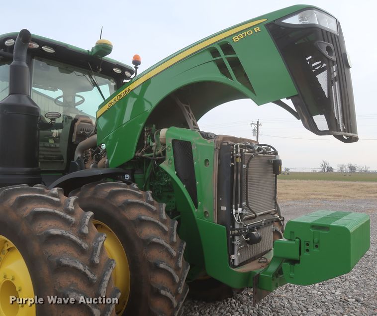 image for item DJ2311 2015 John Deere 8370R  MFWD tractor