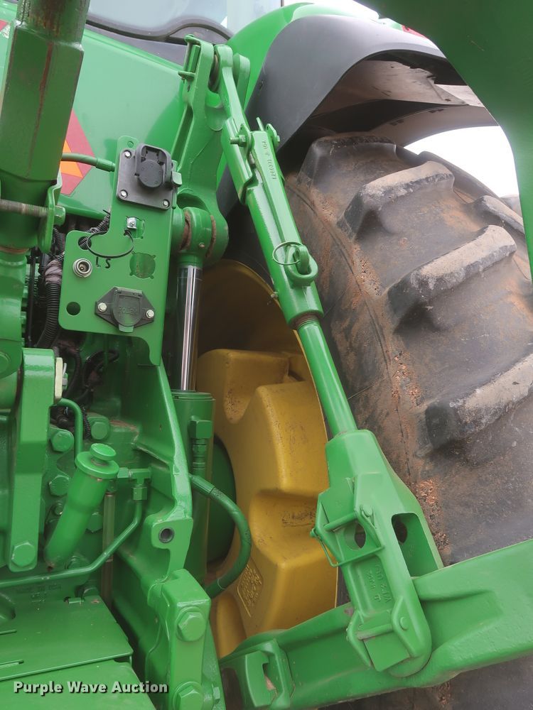 image for item DJ2311 2015 John Deere 8370R  MFWD tractor