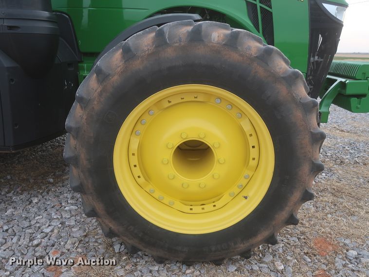 image for item DJ2311 2015 John Deere 8370R  MFWD tractor