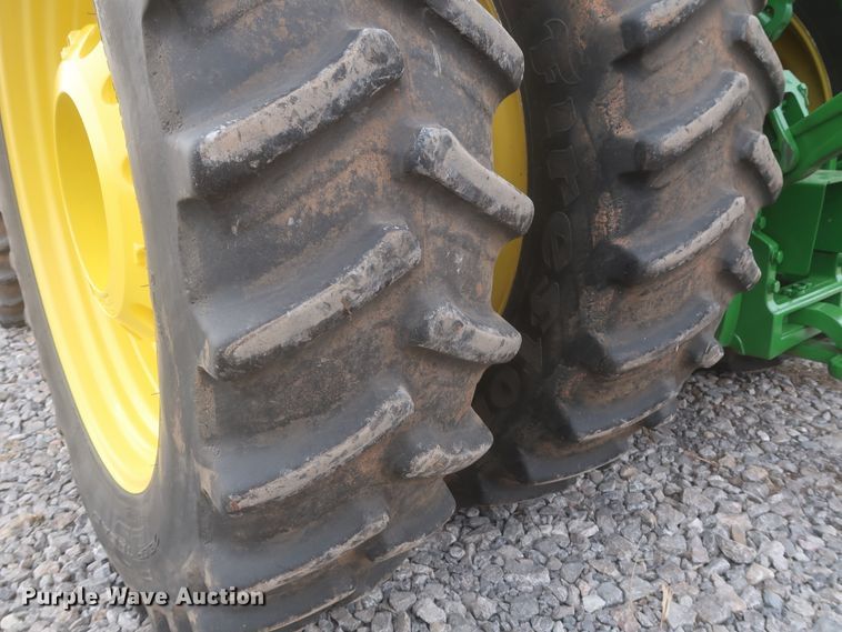 image for item DJ2311 2015 John Deere 8370R  MFWD tractor