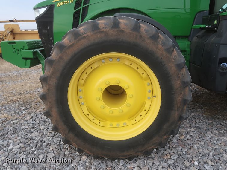 image for item DJ2311 2015 John Deere 8370R  MFWD tractor