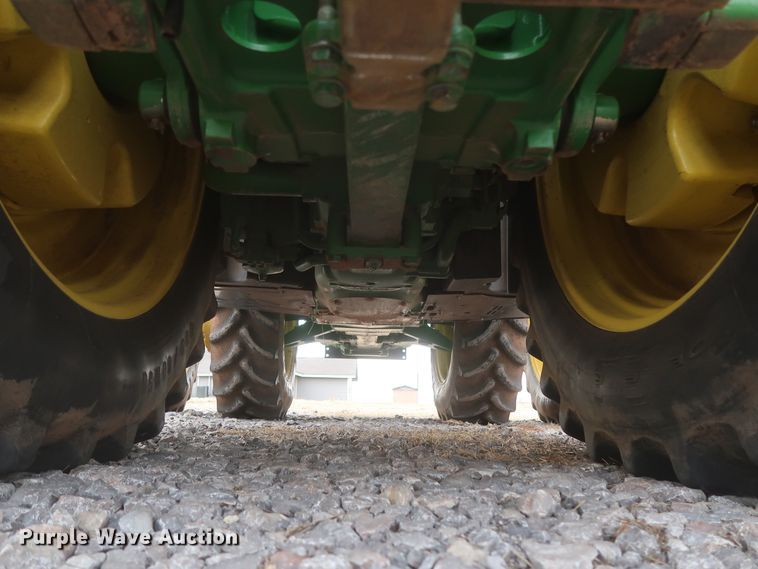 image for item DJ2311 2015 John Deere 8370R  MFWD tractor