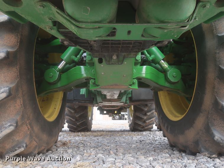 image for item DJ2311 2015 John Deere 8370R  MFWD tractor