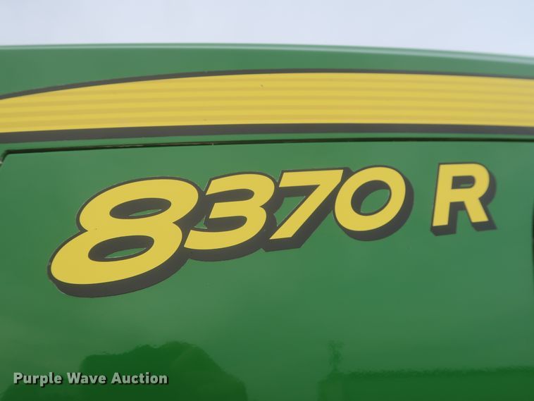 image for item DJ2311 2015 John Deere 8370R  MFWD tractor