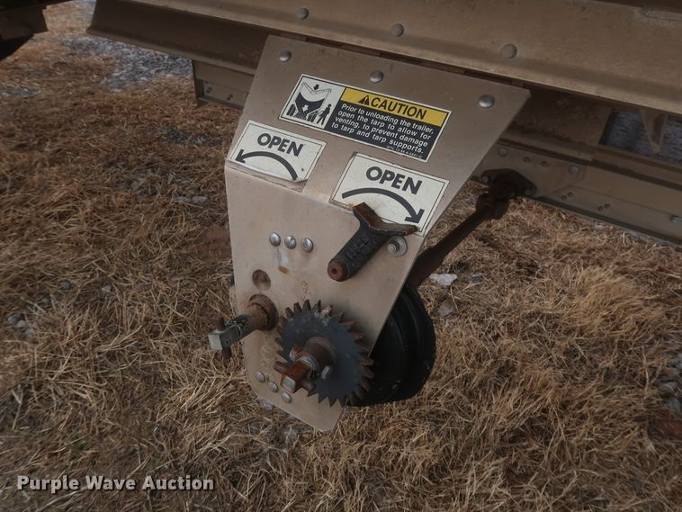 image for item DJ2314 2010 Wilson DWH-500 Pace Setter grain trailer