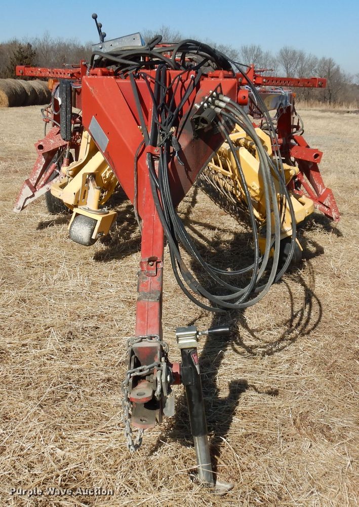 image for item DJ2900 New Holland 216 hay rake