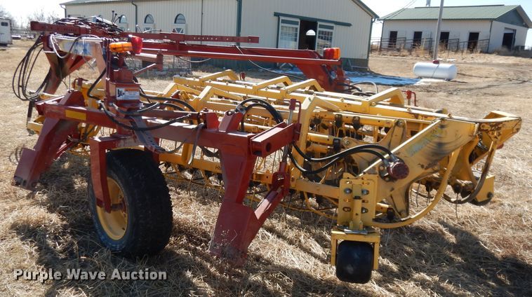 image for item DJ2900 New Holland 216 hay rake