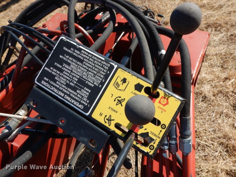 image for item DJ2900 New Holland 216 hay rake