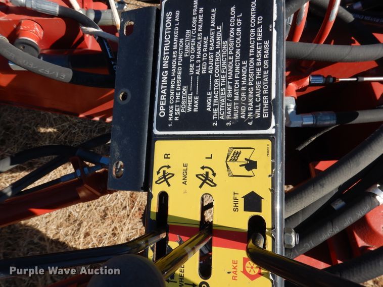 image for item DJ2900 New Holland 216 hay rake