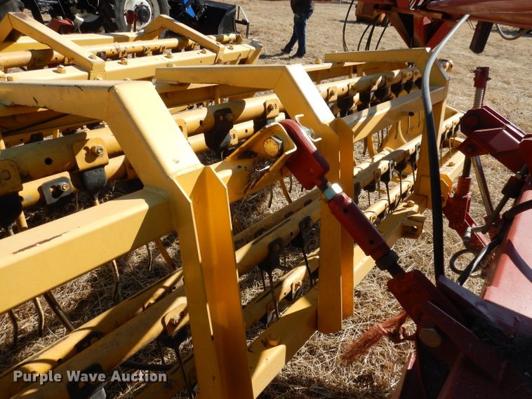image for item DJ2900 New Holland 216 hay rake