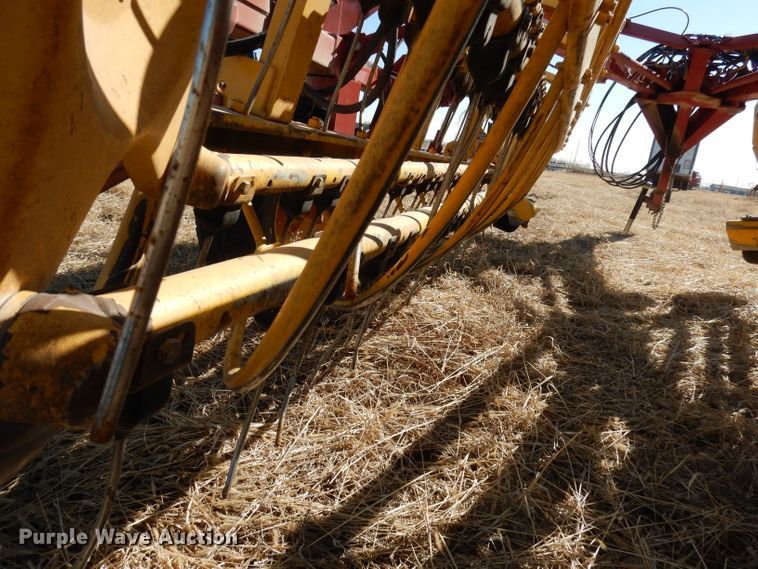 image for item DJ2900 New Holland 216 hay rake