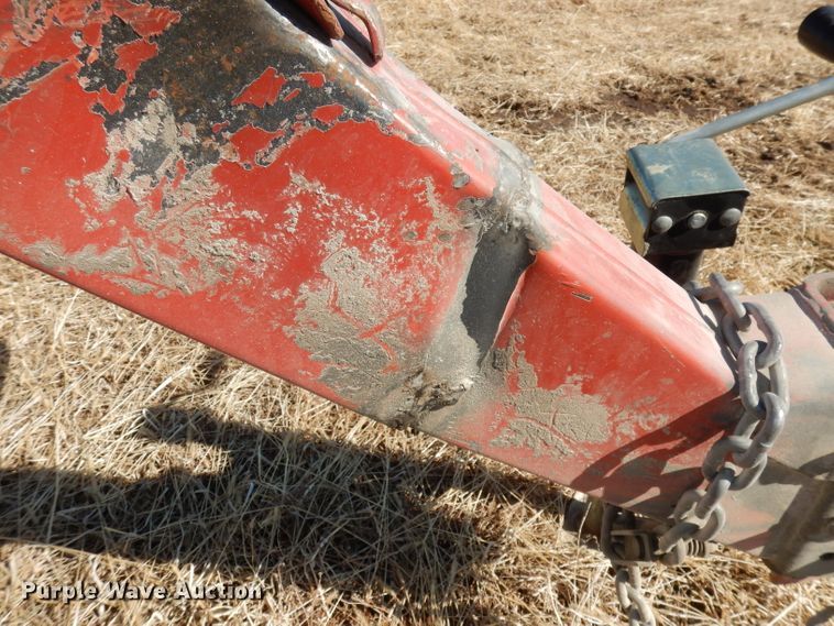 image for item DJ2900 New Holland 216 hay rake